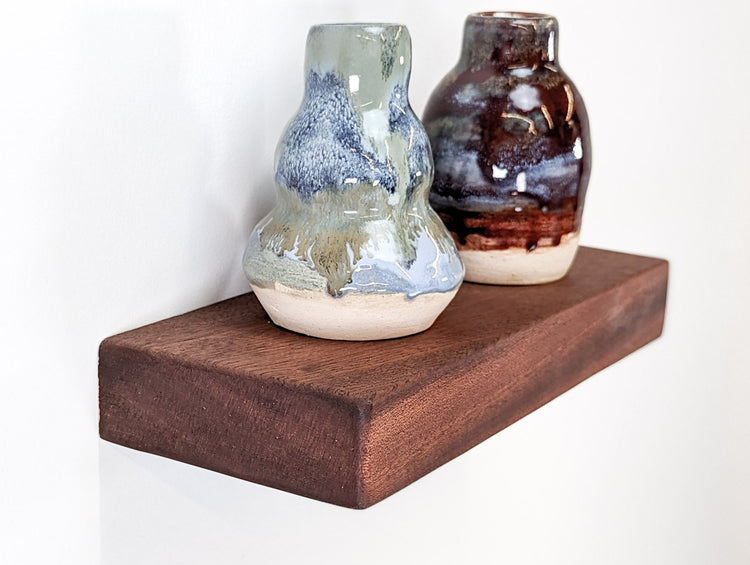 Thick Wood-Grain Floating Shelf
