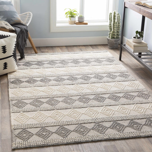Diamond Trellis High-Low Area Rug