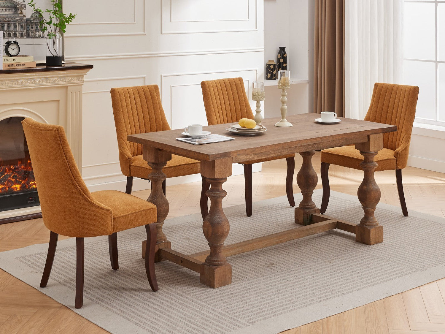 Dining Tables & Chairs
