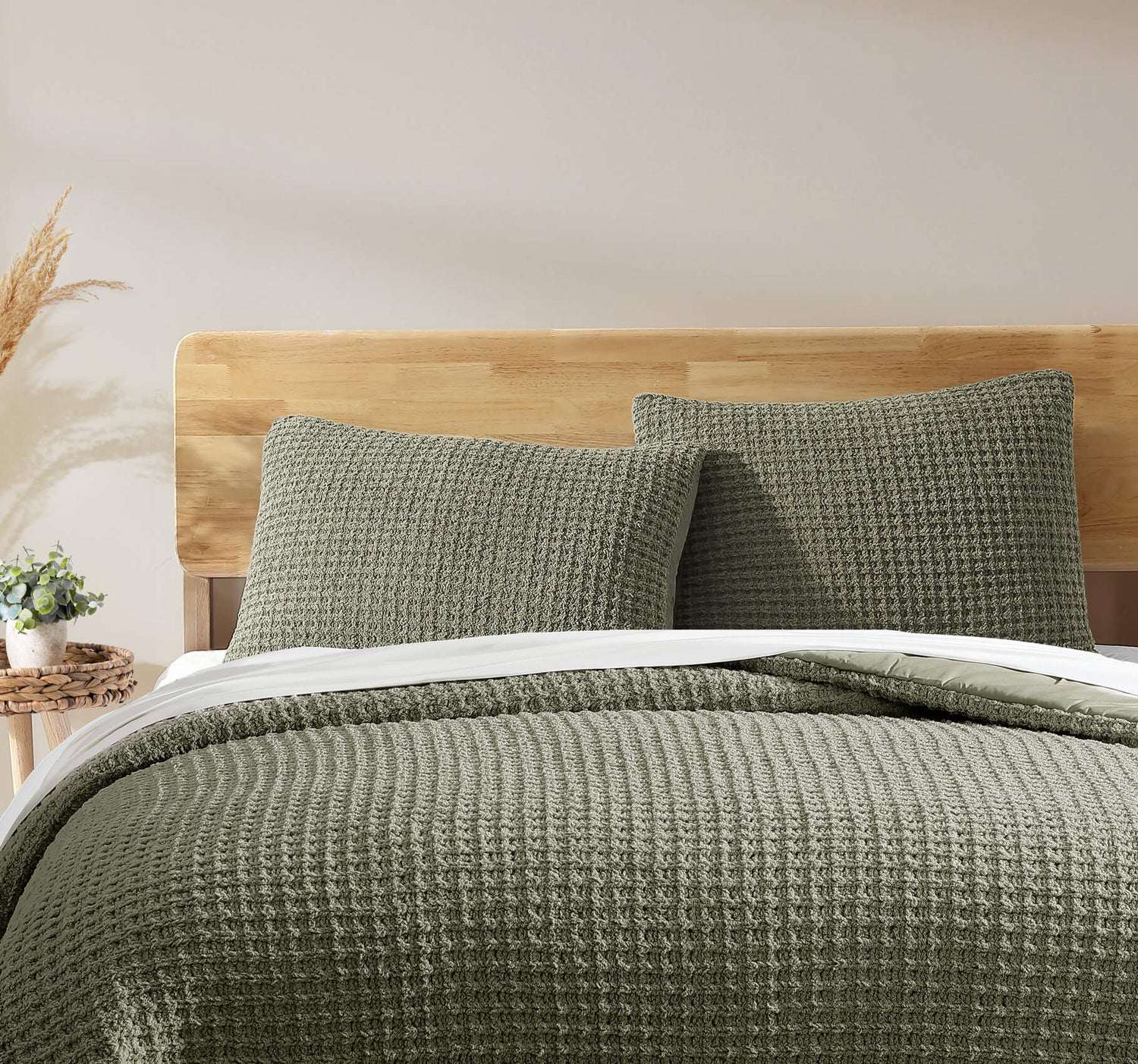 Beds & Headboards