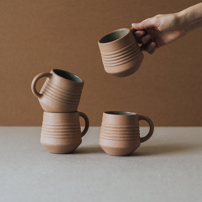 Mugs & Cups