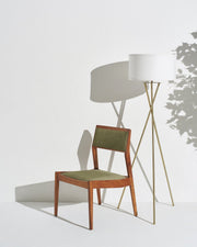 Crossed-Base Tripod Floor Lamp