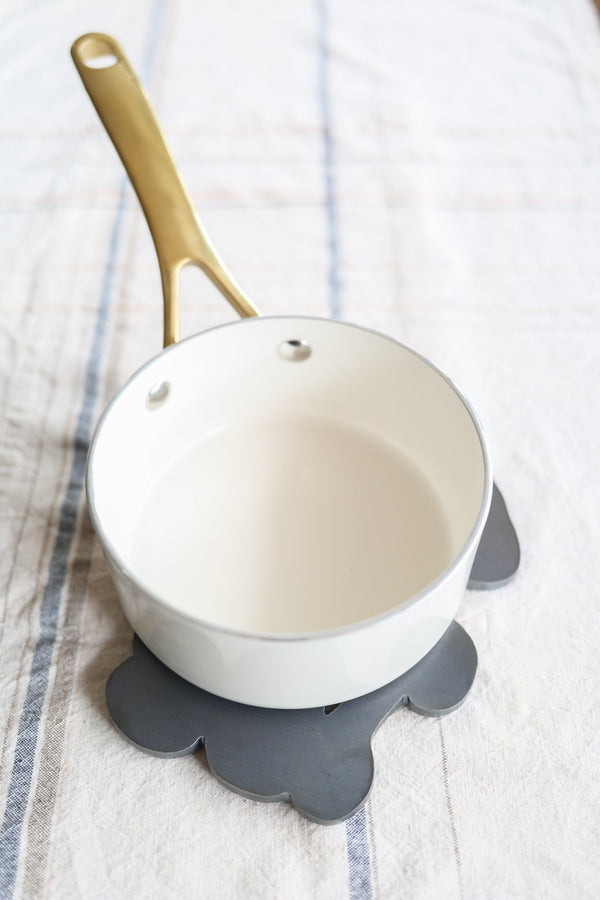 Mushroom-Shape Metal Trivet