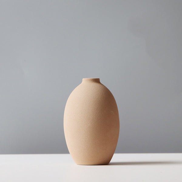 Matte Ceramic Sculptural Vase — scale reference and proportion detail