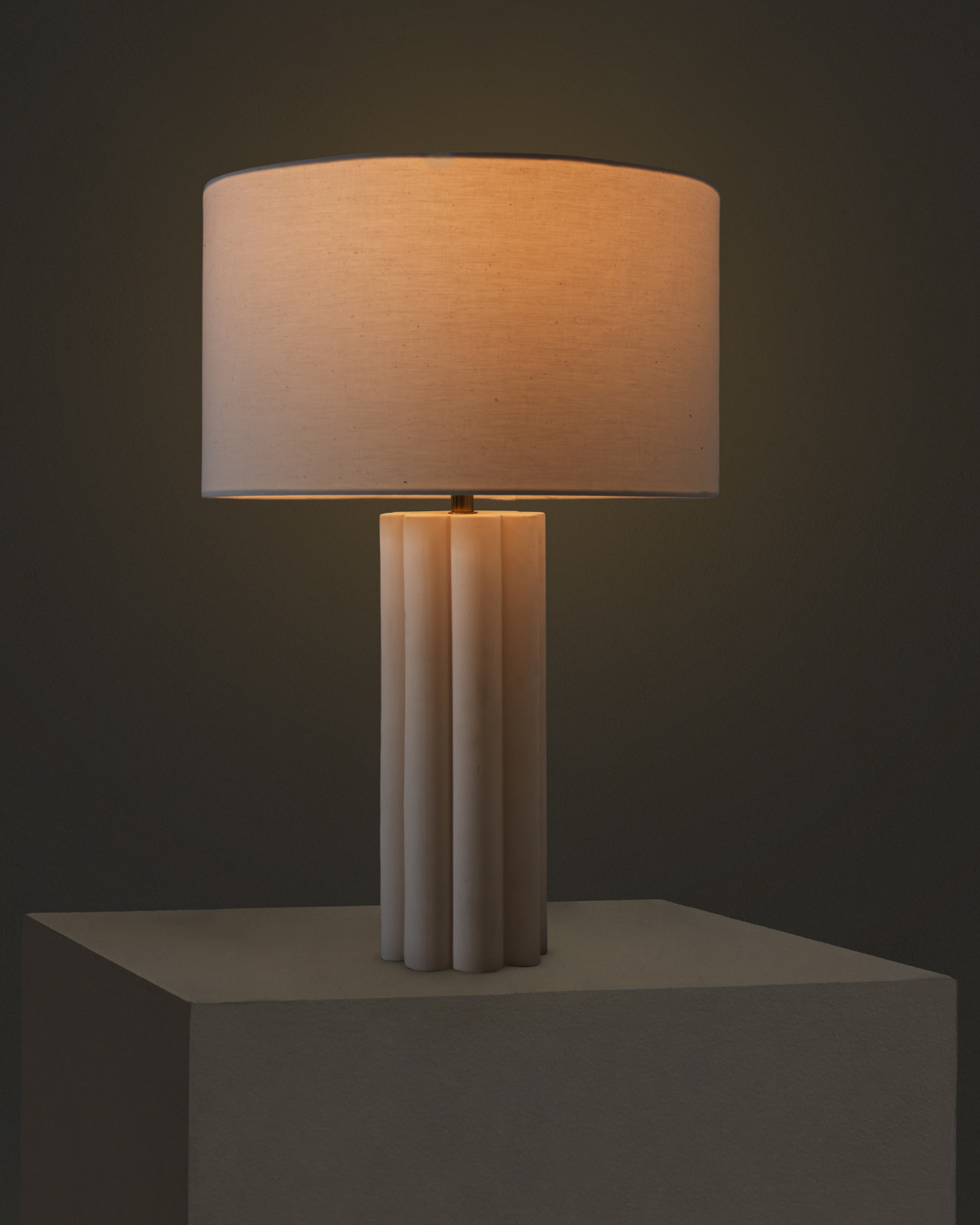 Fluted Ceramic Base Table Lamp