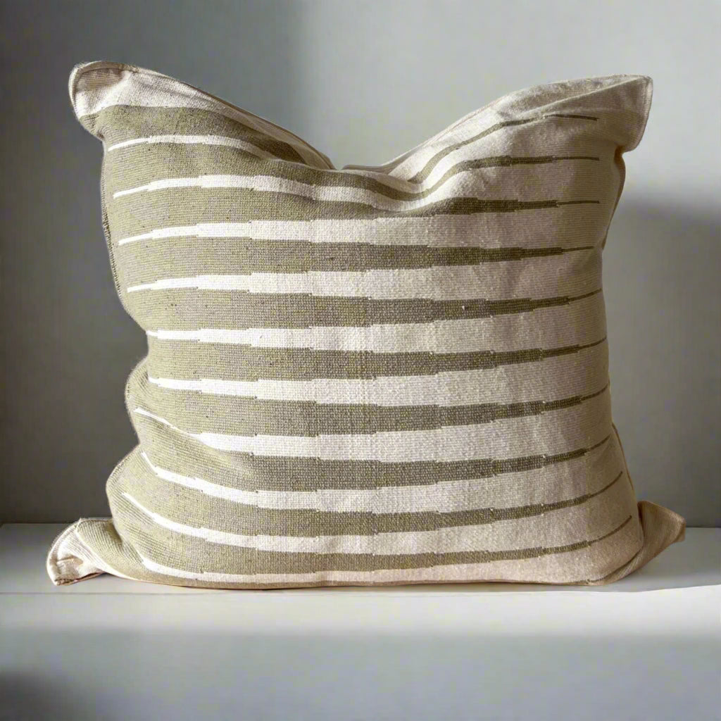 The pattern that earns its place on the sofa