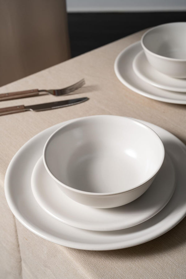 Matte Ceramic Dinnerware Set 16-Piece