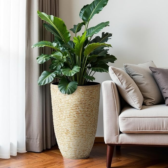 Two pots, one corner fully considered