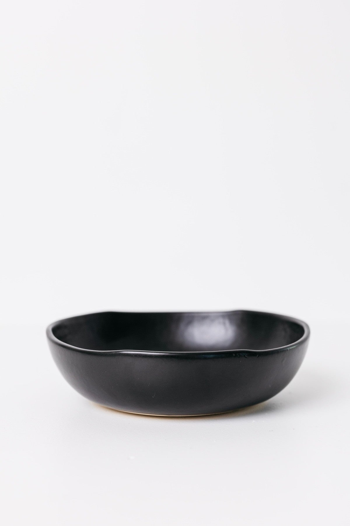 Six bowls that settle into any table setting