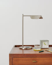 Adjustable Swing Arm Wireless Charging Table Lamp