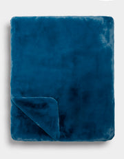 Superplush Faux Fur Cuddle Blanket