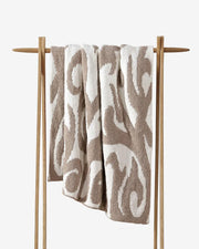 Reversible Double-Knit Patterned Throw – throws (view 16) | Roost & Roam