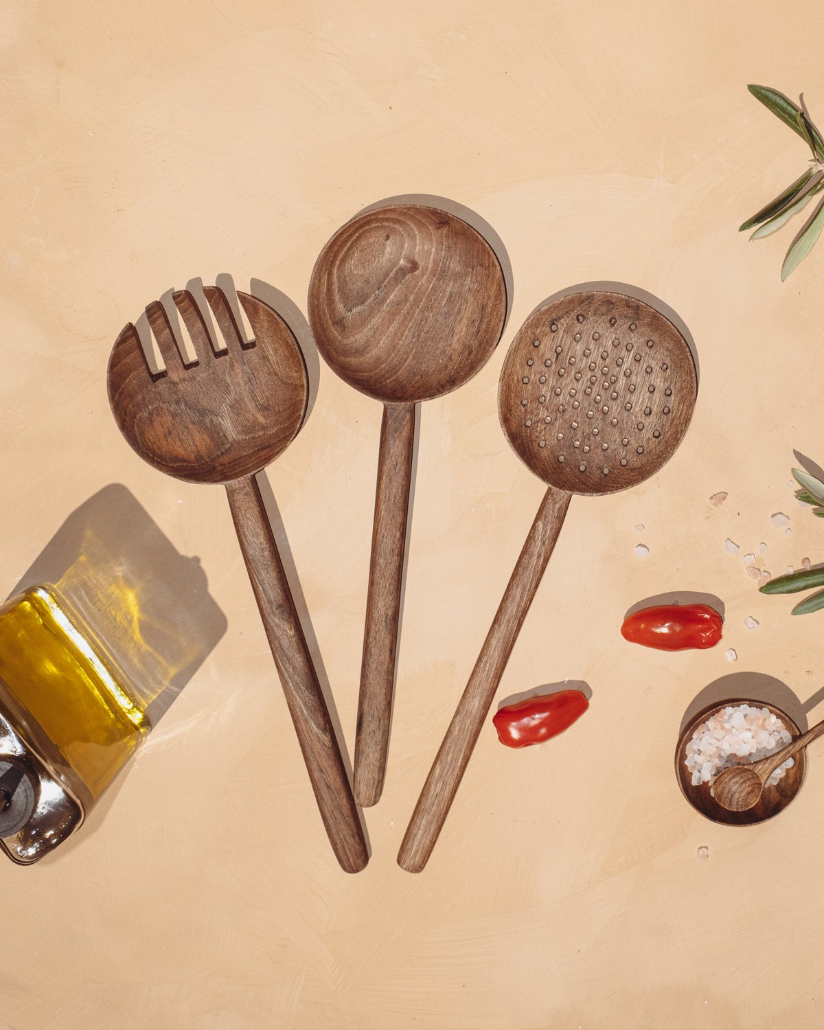 The three spoons a real dinner actually needs