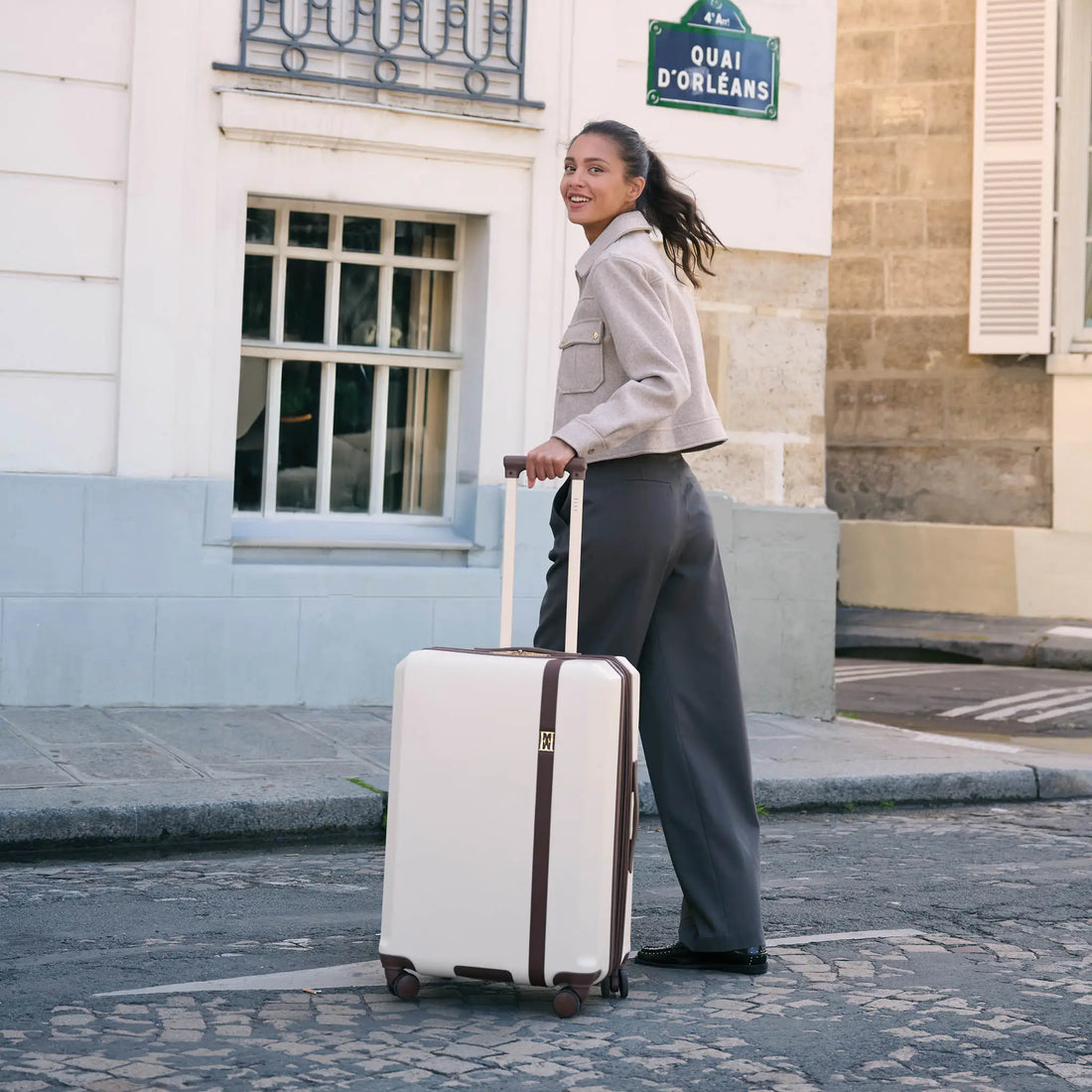 Hardshell Retro Luggage Set in a styled room setting