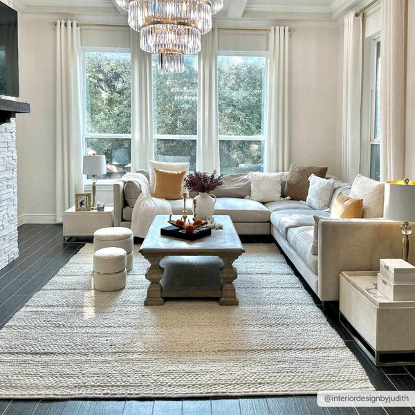 Hand-Woven Flatweave Wool Rug