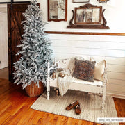 Hand-Woven Flatweave Wool Rug
