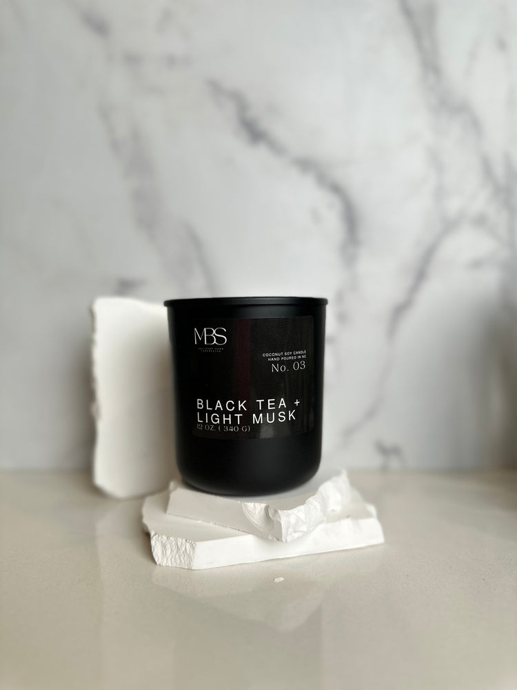 Black Tea + Light Musk | 12oz Candle