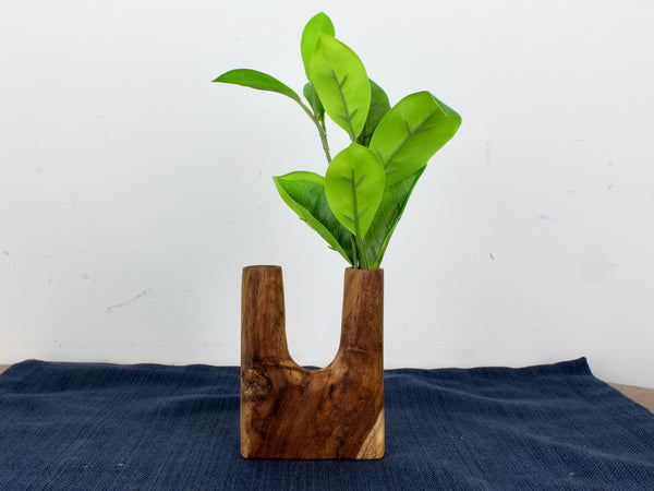 Hand-Carved Mixed Wood Dry Vase Set — scale reference and proportion detail