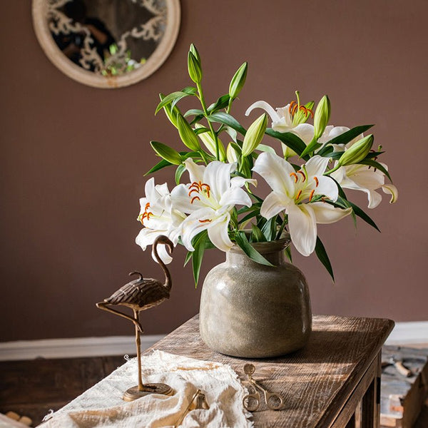 Mottled Glass Blown Round Vase