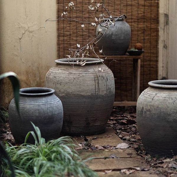 Antique-Finish Earthenware Belly Planter