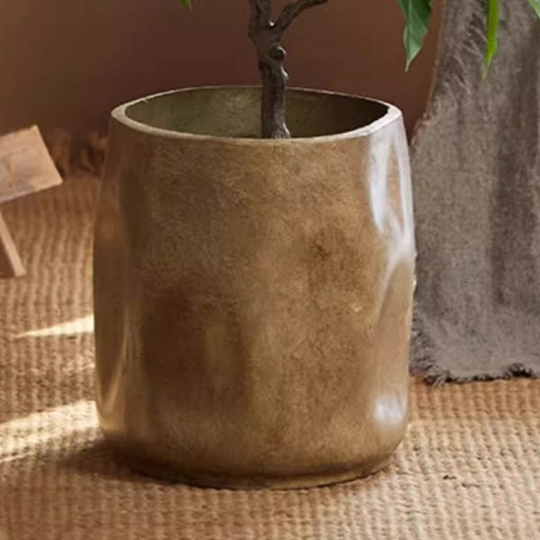Magnesium Clay Cylinder Planter