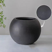 Globe-Form Magnesium Clay Planter