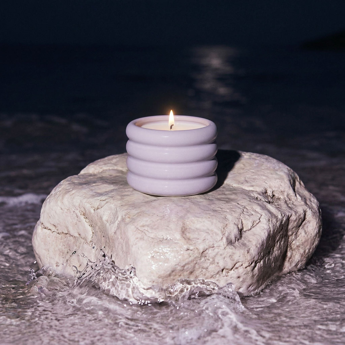 The scent that fills a room quietly