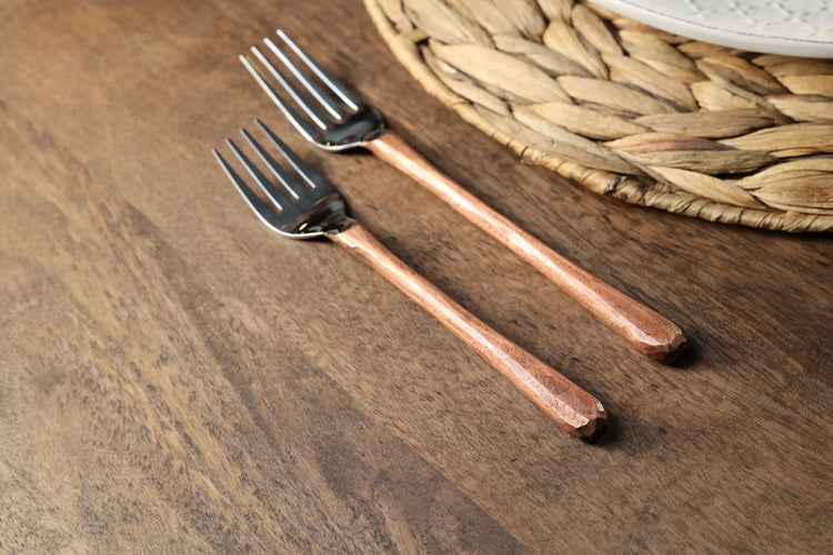 Beveled Handle Stainless Flatware Set