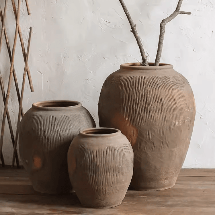 Scored Terracotta Blend Round Planter