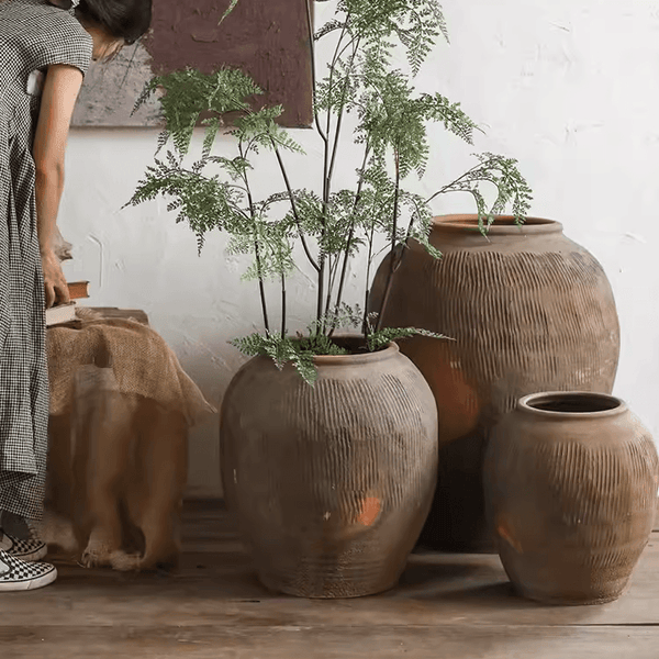 Scored Terracotta Blend Round Planter