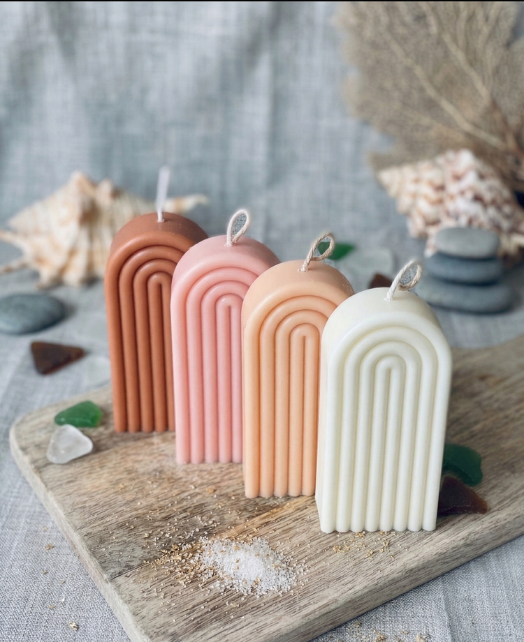 Ribbed Arch Hand-Poured Soy Candle