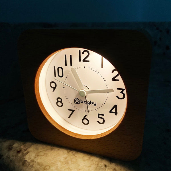 Wood-Frame Silent Analog Alarm Clock