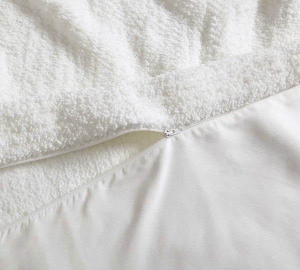 Dual-Sided Bamboo Viscose Duvet Cover – duvet covers (view 5) | Roost & Roam