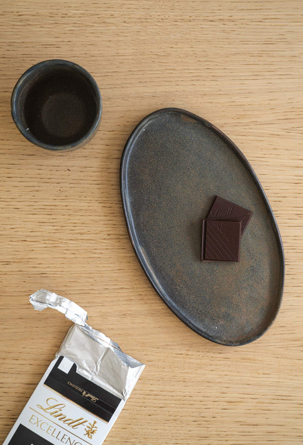 Close-up of hand-thrown stoneware glaze and texture detail — Reactive Glaze Oval Stoneware Platter