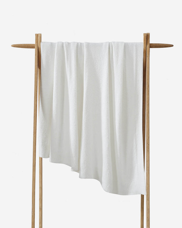 Cooling-Knit Oversized Throw – throws, in off white | Roost & Roam