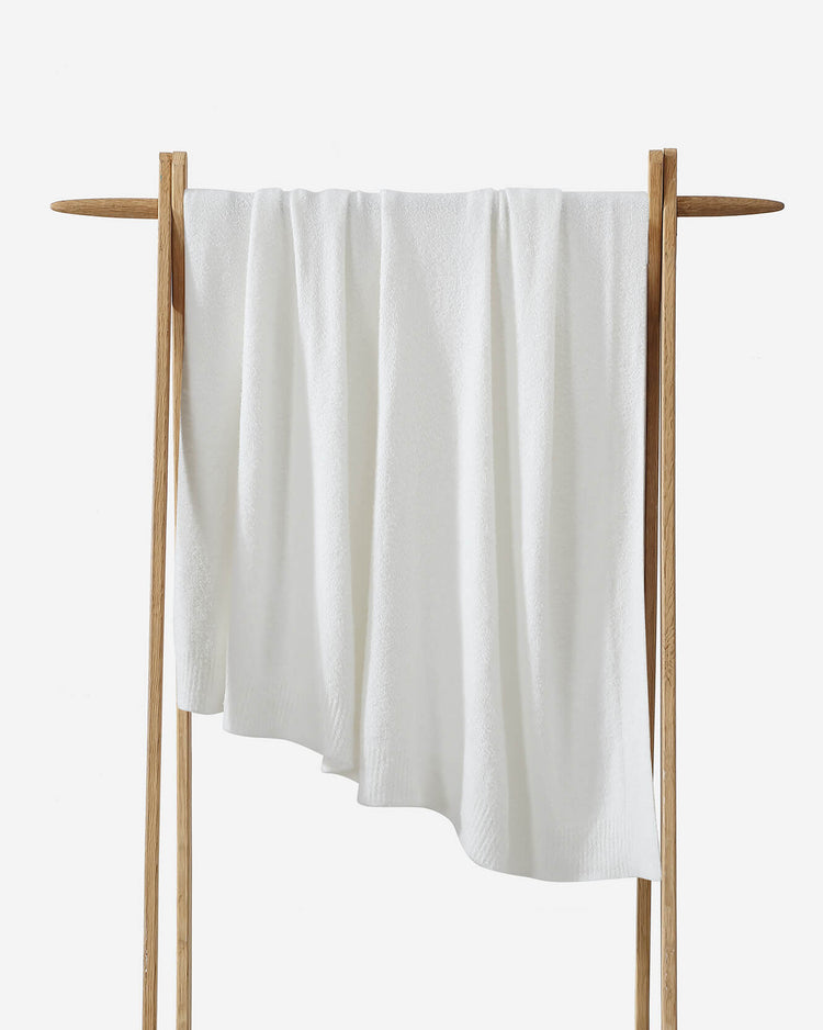Cooling-Knit Oversized Throw – throws, in off white | Roost & Roam