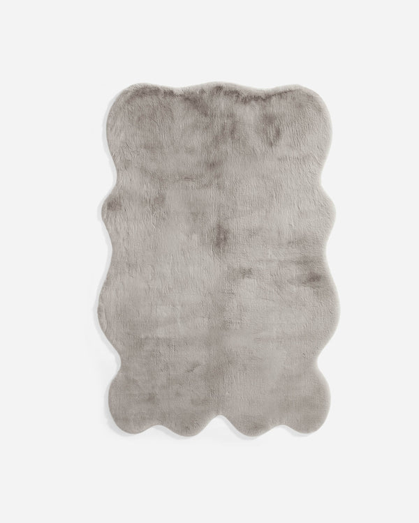 Faux Fur Scallop-Edge Area Rug – rugs, in white | Roost & Roam