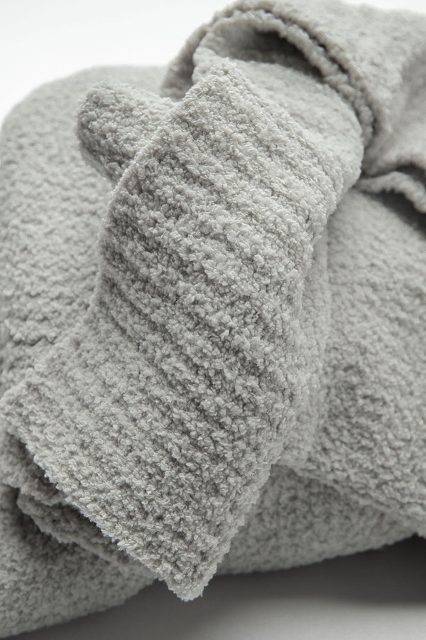 Bouclé-Texture Oversized Bed Blanket