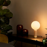 Oak Knuckle Table Lamp with Sphere IV LED Bulb