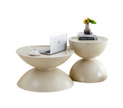 Close-up of glass clarity and rim detail — Hourglass Metal Round Table Set