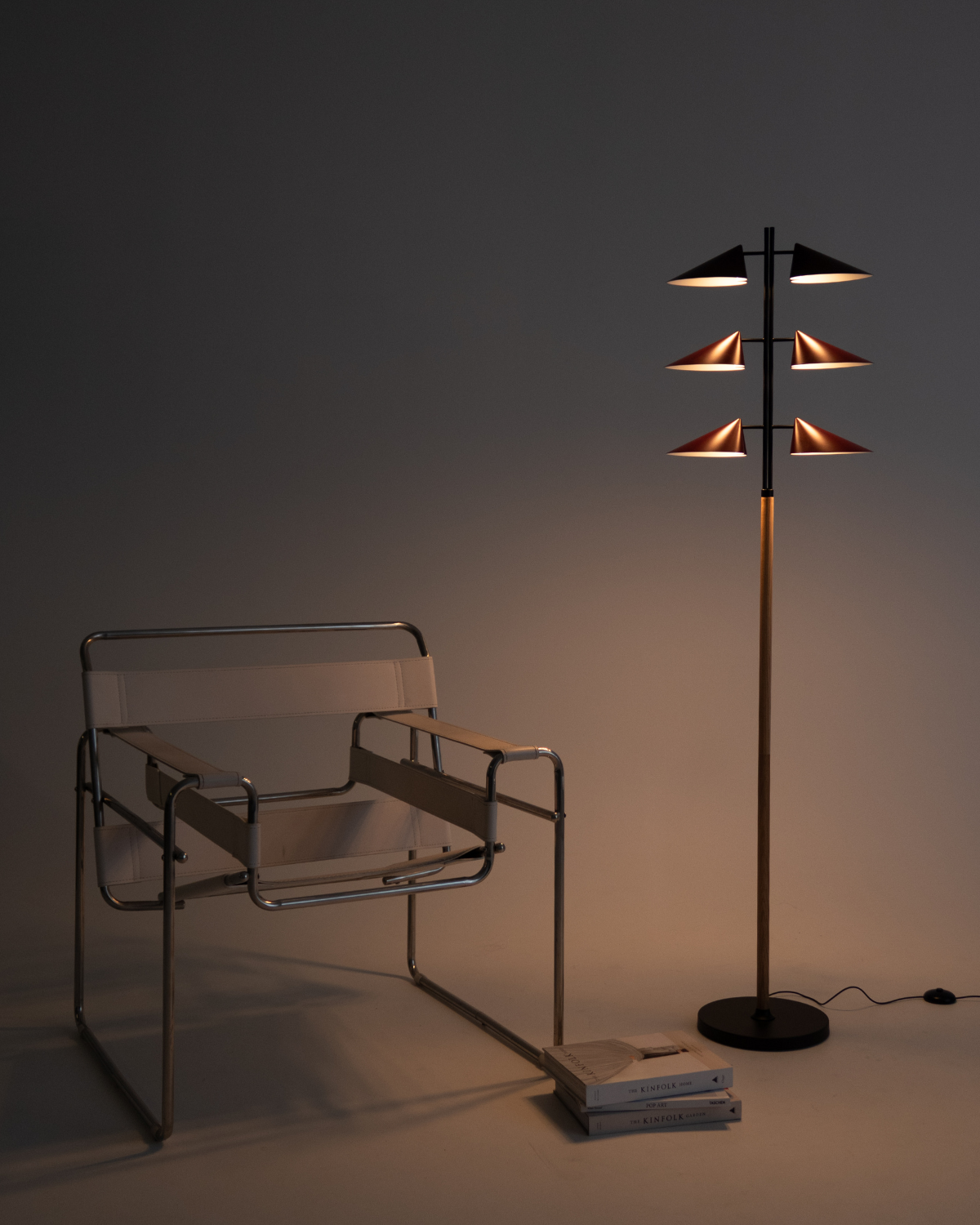 The lamp that does the talking for you
