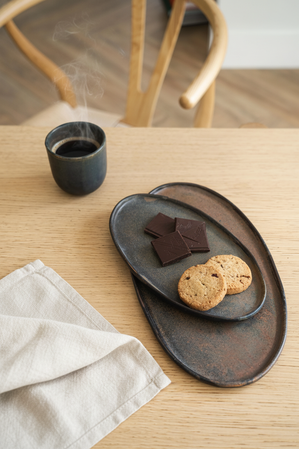 Reactive Glaze Oval Stoneware Platter — alternate view or variant option