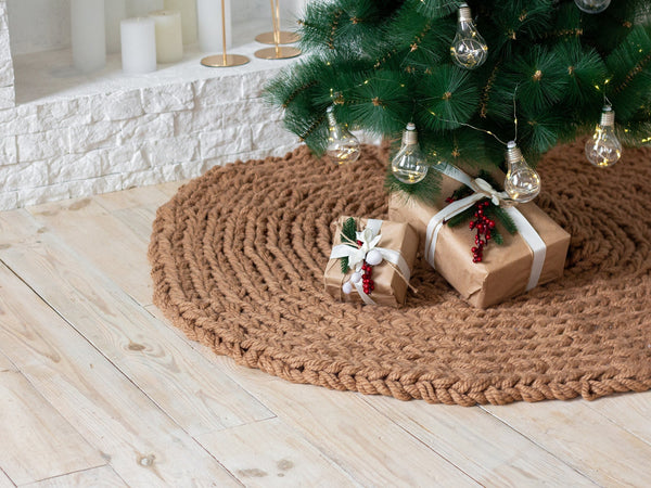 Chunky Knit Christmas Tree Skirt
