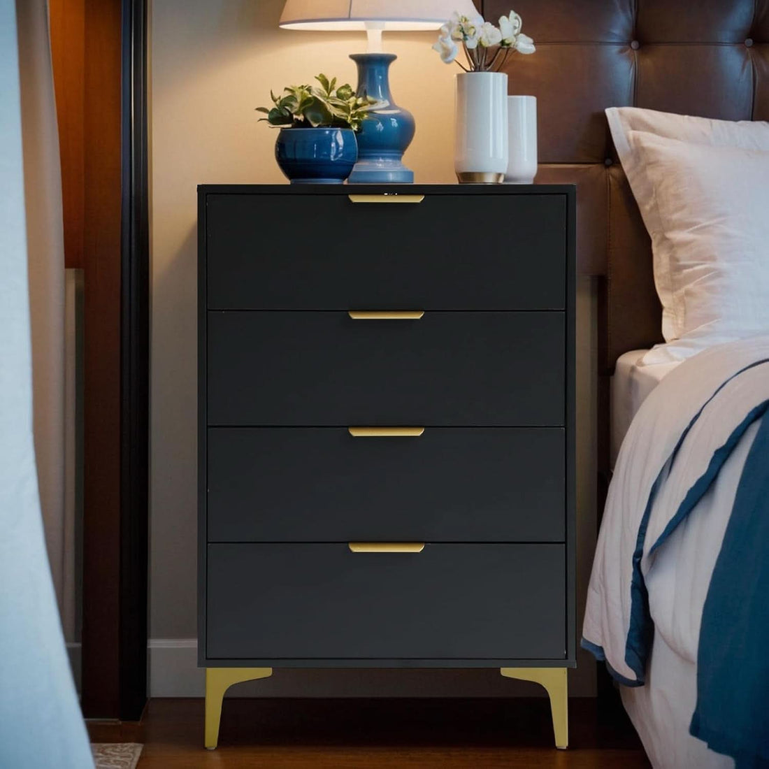 Black Engineered Wood 4-Drawer Dresser