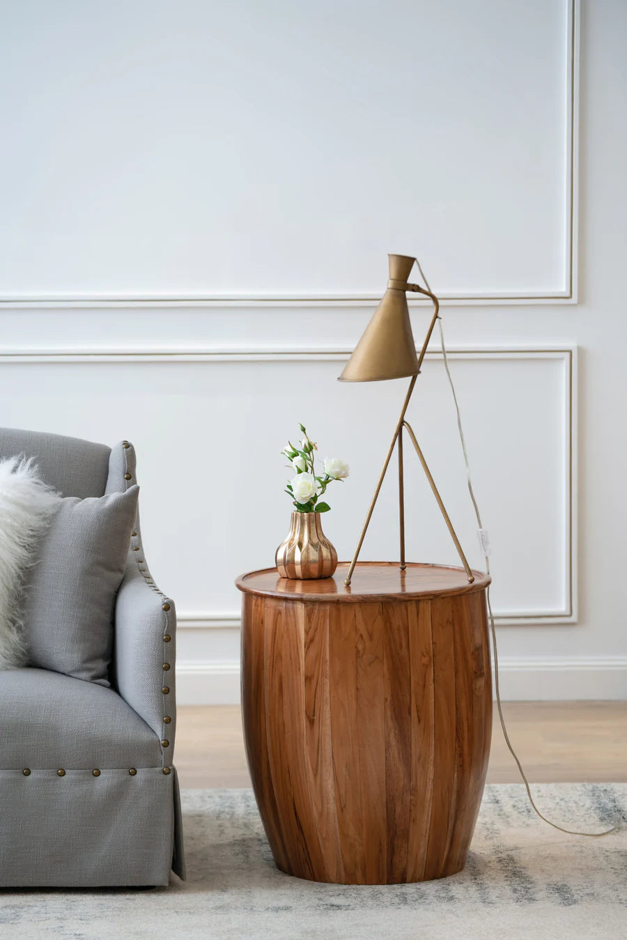 A table that deepens with every season