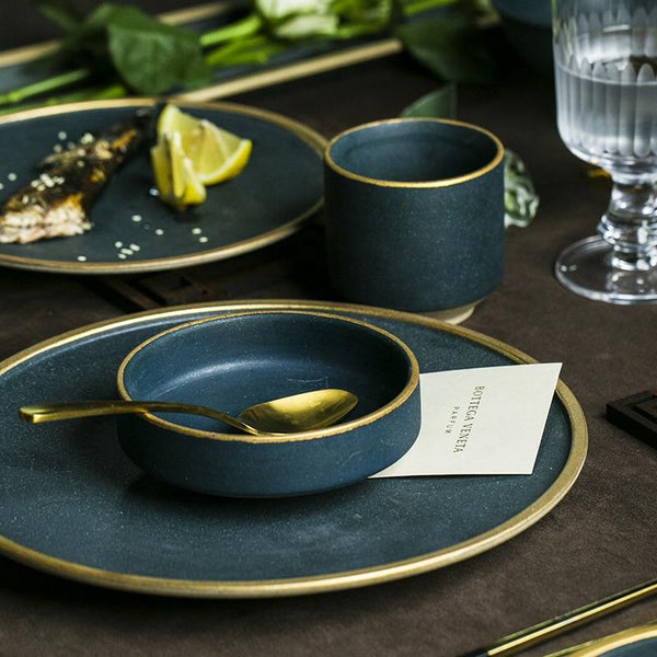 Matte Porcelain Dinnerware Set — alternate view or variant option
