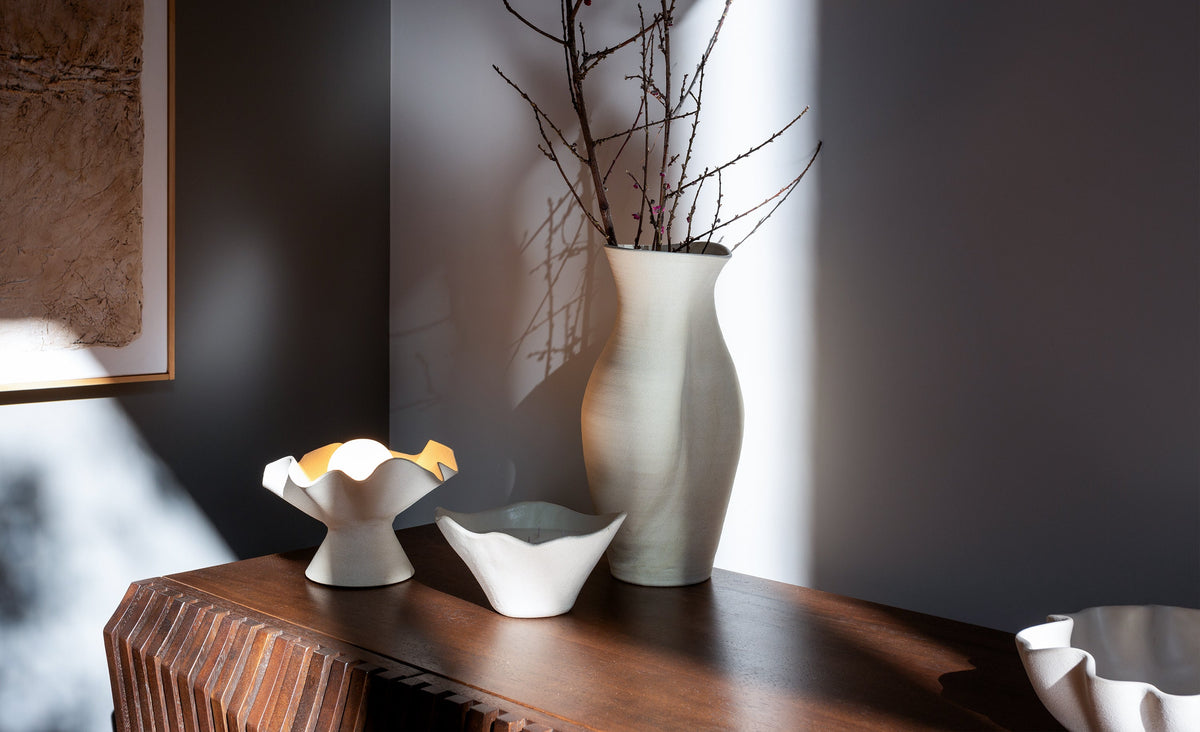 The vase that holds a room on its own