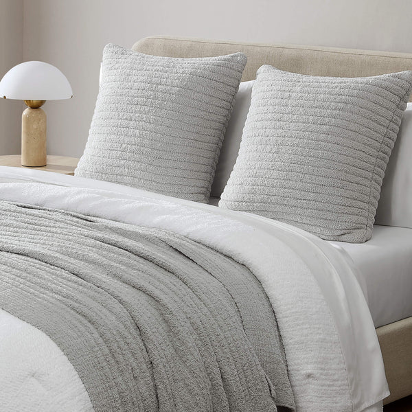 Bouclé-Texture Oversized Bed Blanket
